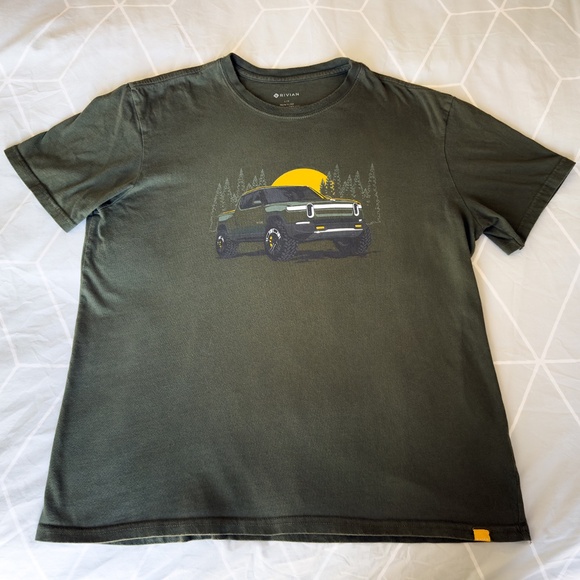 Rivian R1T EV Truck T-Shirt Green Size Large - Picture 1 of 4